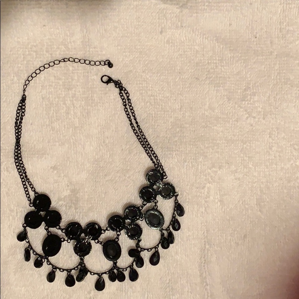Choker - Picture 2 of 3
